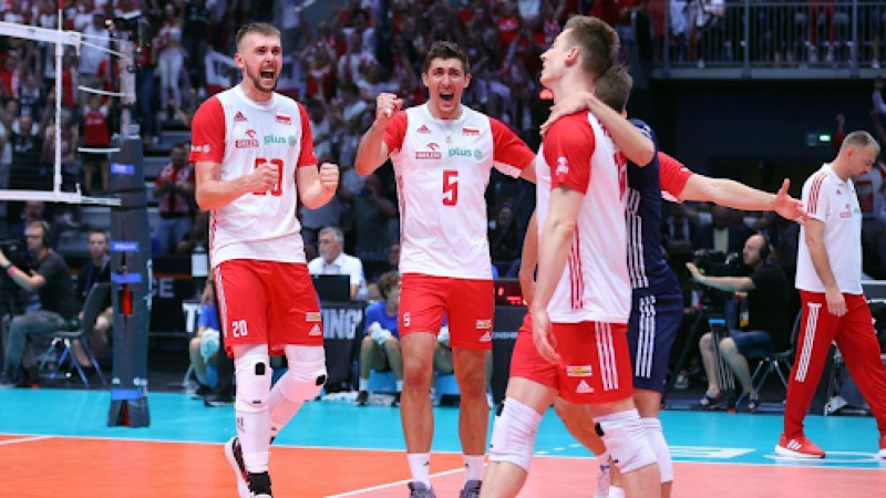 Poland’s Men’s Volleyball Team: 2014 Home Gold