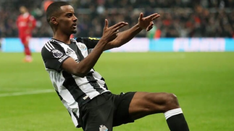 Alexander Isak - The Details Behind Sweden's Elite Striker