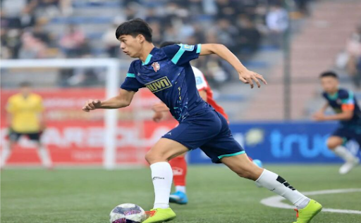 Corner kicks offer playmakers an excellent opportunity to showcase their creativity and precision.